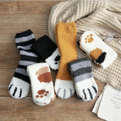 1 par plišanih čarapa od koraljnog flisa ženske čarape za jesen i zimu mačje kandže slatke 510x510 1